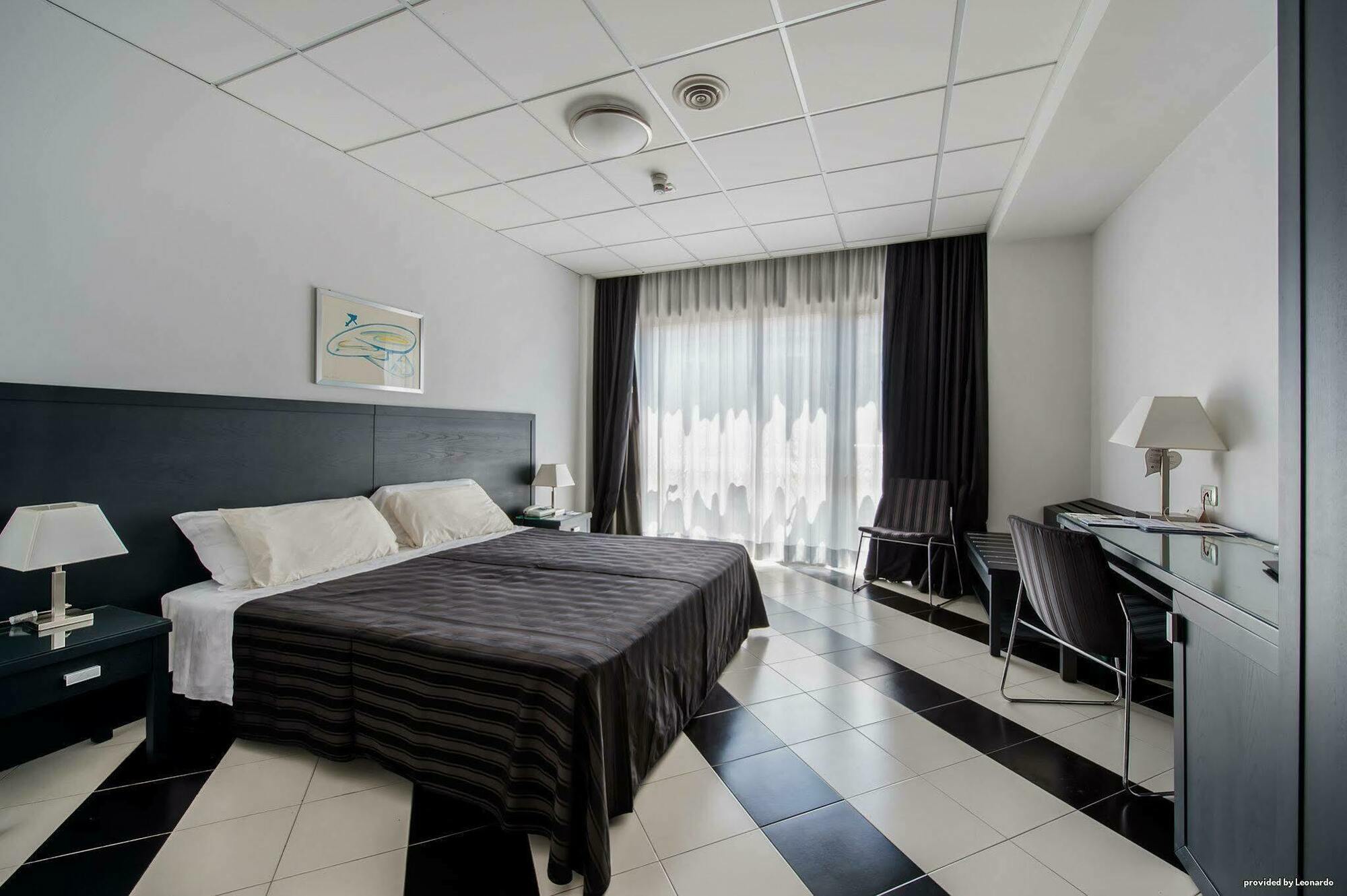 Executive Business Hotel Bari Exterior photo