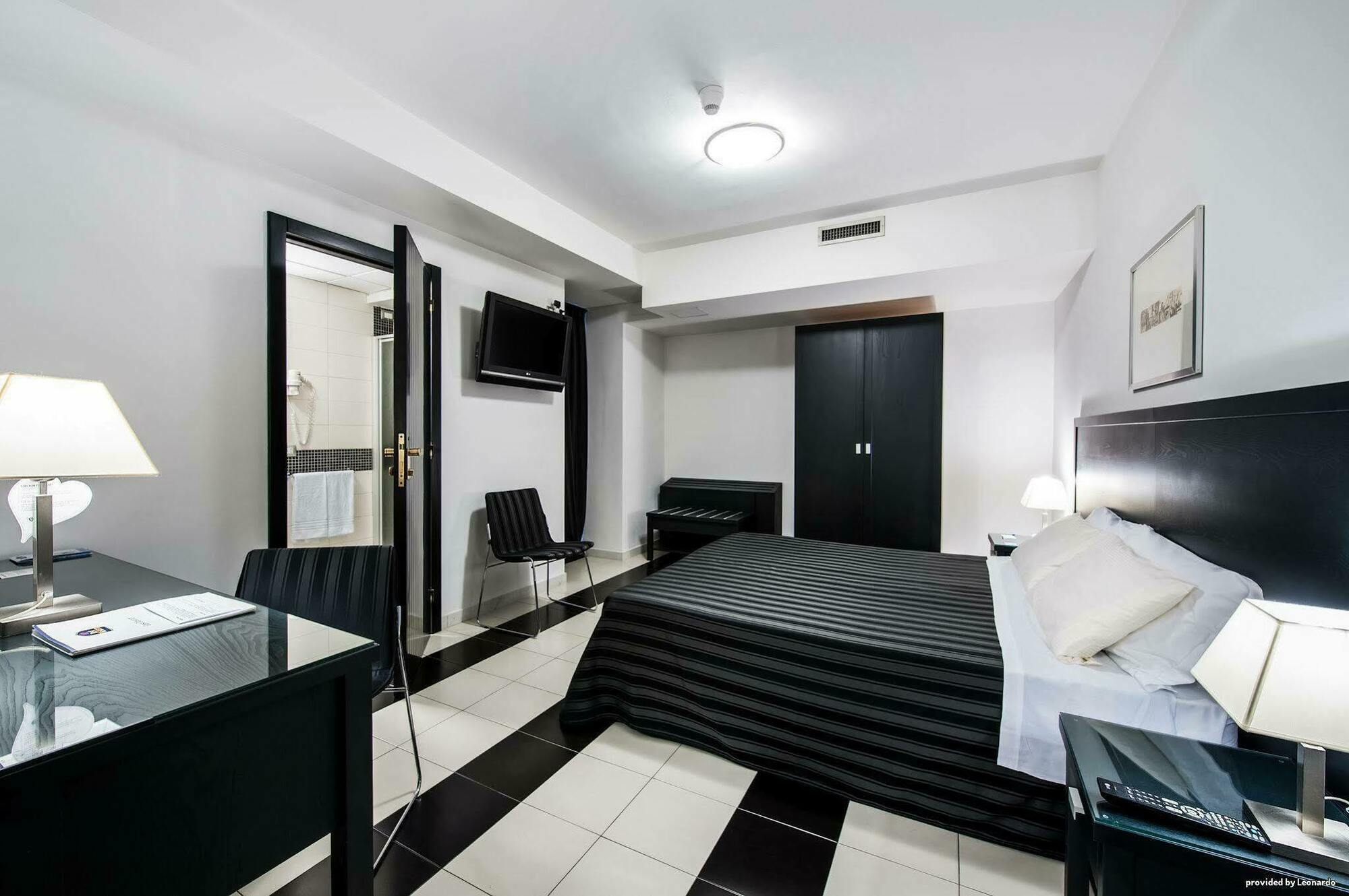 Executive Business Hotel Bari Exterior photo