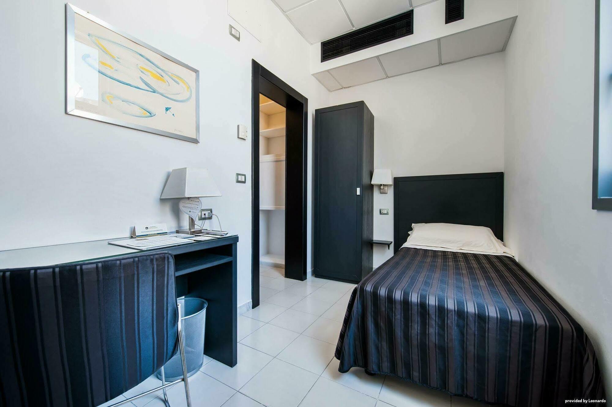 Executive Business Hotel Bari Exterior photo